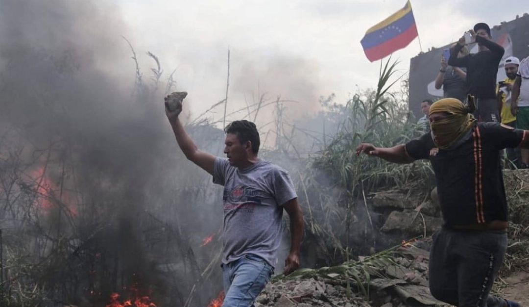 Enfrentamientos en la frontera Colombia y Venezuela