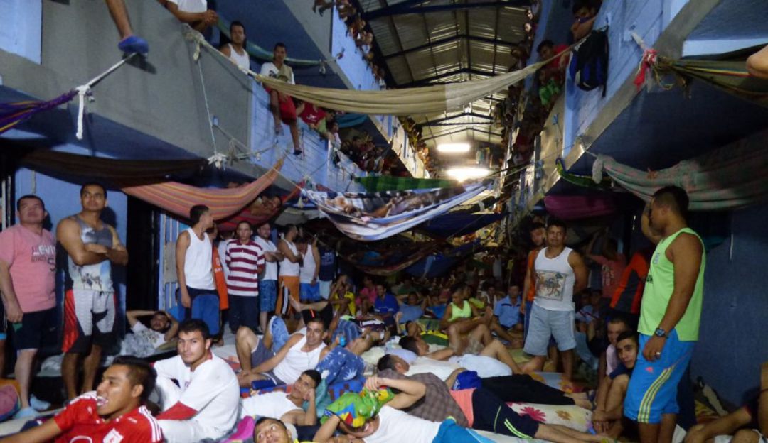 Alimentos en cárcel Bogotá: Ponen tutela por irregularidades en suministro de alimentos para detenidos