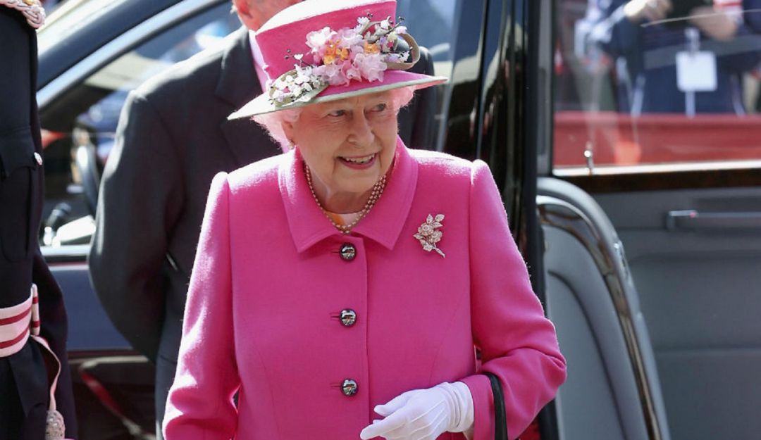 Publicación en Instagram de Isabel II: Isabel II firma su primera publicación de Instagram