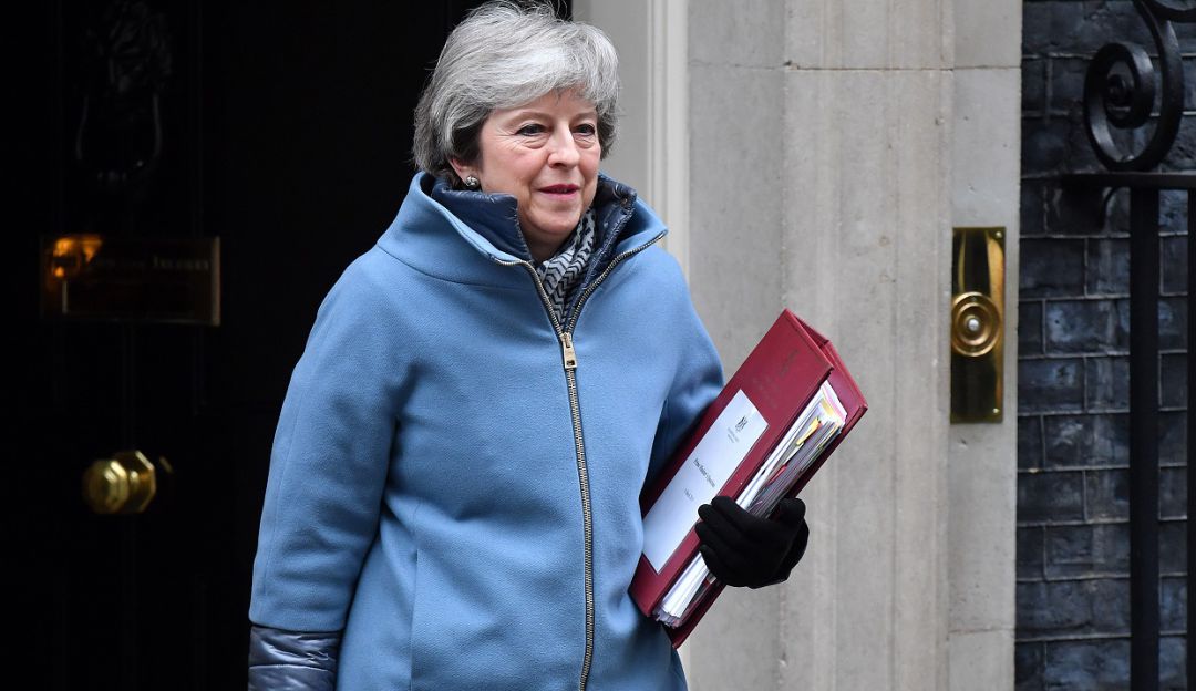 Caso Brexit: Theresa May pide a la UE que dé "un impulso más" al acuerdo del Brexit
