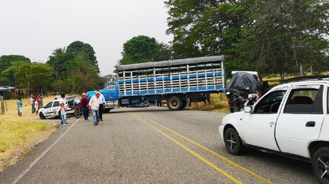 Cuatro personas heridas en atentado a patrulla policial en Saravena