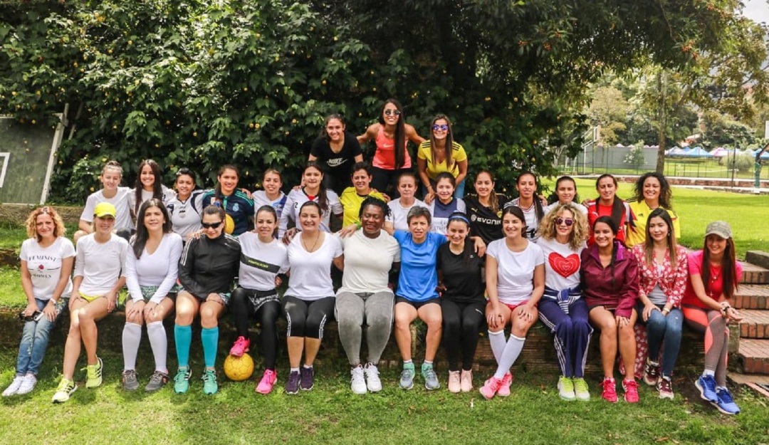 Con partido de fútbol mujeres le meten gol al machismo