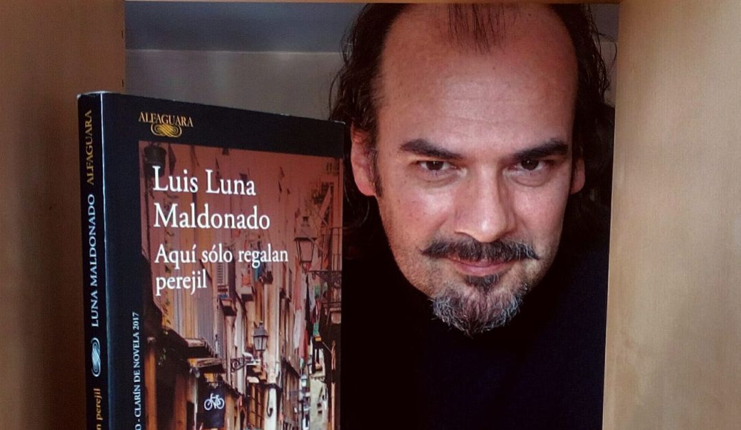 Migración y contrabando en la novela de Luis Luna Aquí sólo regalan perejil