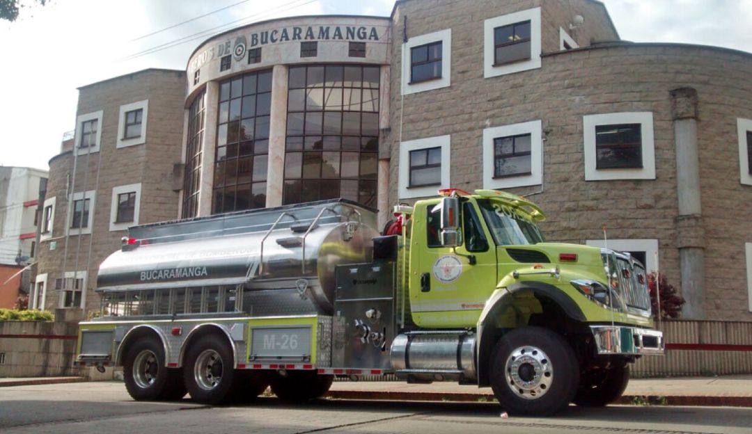 BOMBEROS DE COLOMBIA RESPALDA A BOMBEROS DE BUCARAMANGA: Bomberos del país dirigen carta al alcalde
