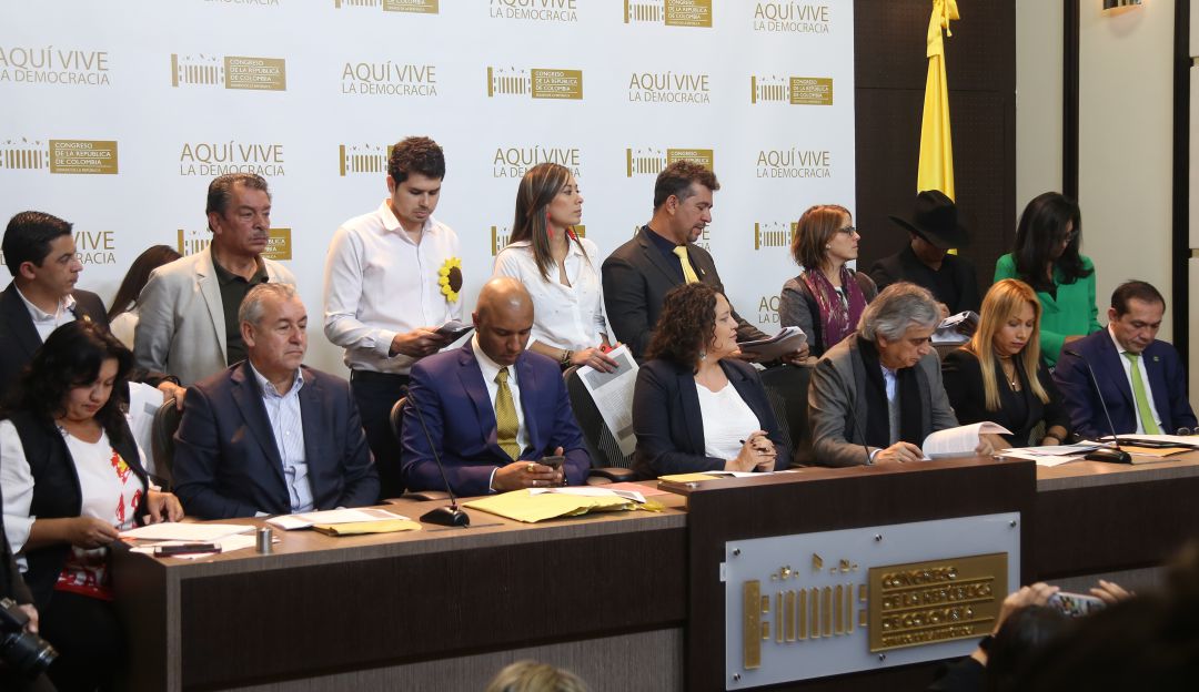 Plan de Desarrollo Nacional: Alianza Verde denuncia que PND no atiende salud mental de colombianos
