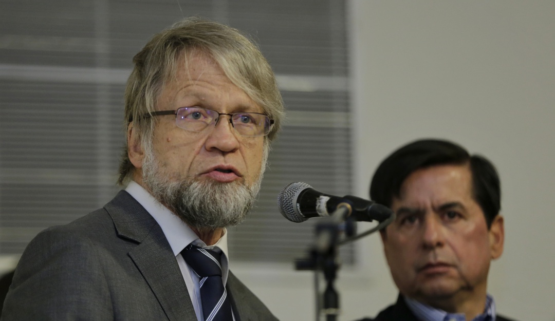 Salud de Antanas Mockus: Antanas Mockus y su clase magistral de como se recibe un insulto