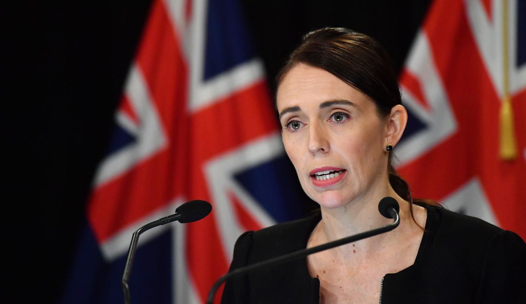 Primera ministra de Nueva Zelanda abrirá debate de control de armas