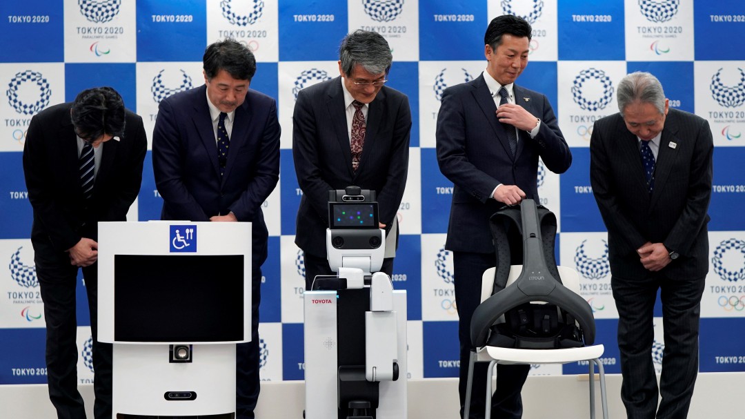 Tokio 2020 presenta dos robots asistentes para los Juegos Olímpicos