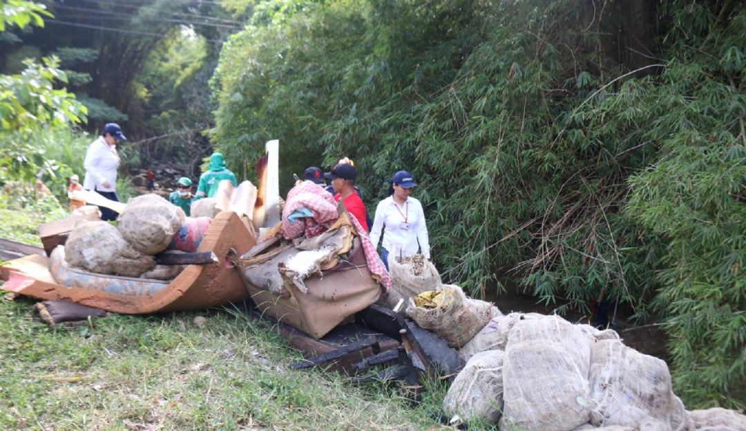 LIMPIEZA QUEBRADA ZAPAMANGA: ¡De no creer! 19 toneladas de basura sacaron de la quebrada Zapamanga