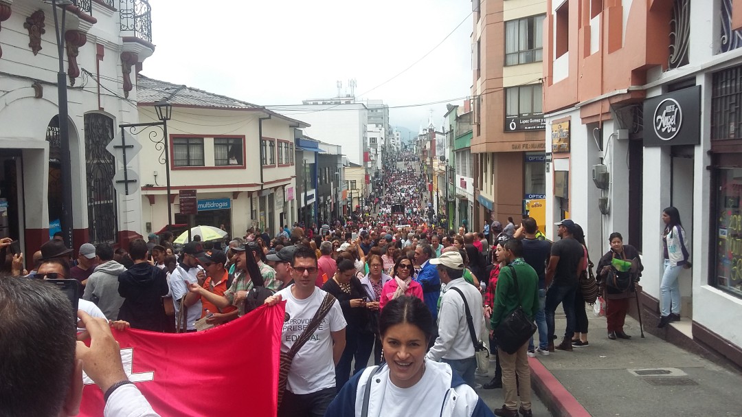 Inicia paro de 48 horas del sector educativo