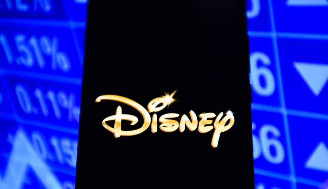 Productoras de cine: Compra de Fox por parte de Disney cobra su primera víctima