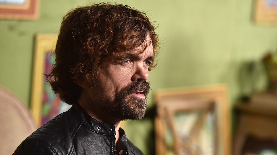 Hombre paquistaní impresiona por su gran parecido con actor de Got