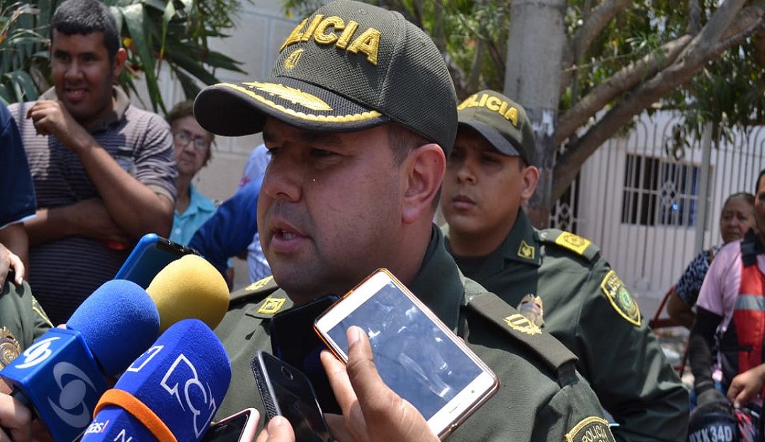 Policía ofrece recompensa por asesinato de una menor en atraco a bus: Policía ofrece recompensa por asesinato de una menor en atraco a bus