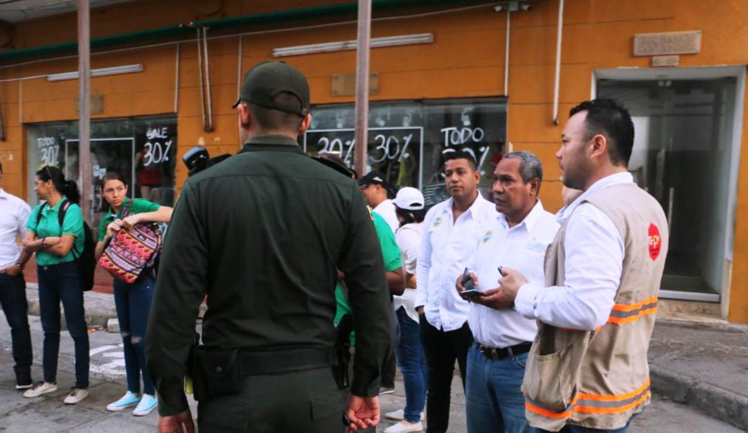 Espacio Público Cartagena Operativos: Distrito realiza controles a invasión del espacio público en Cartagena