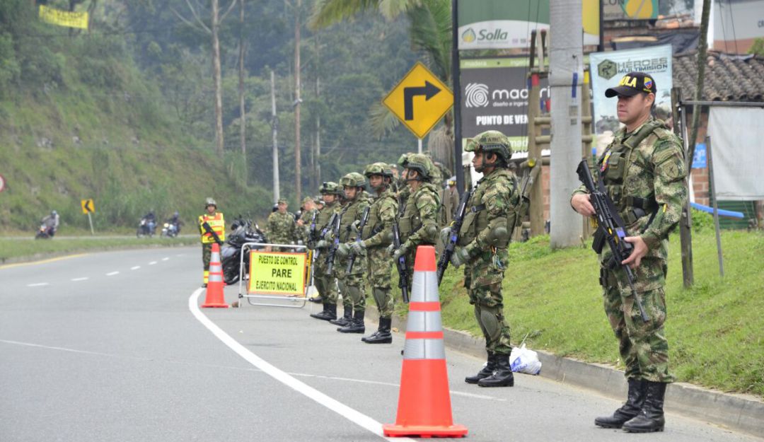 Seguridad en vías de Antioquia, Bajo Cauca Antioquia,: Ejército refuerza operación en la vía Medellín a la costa