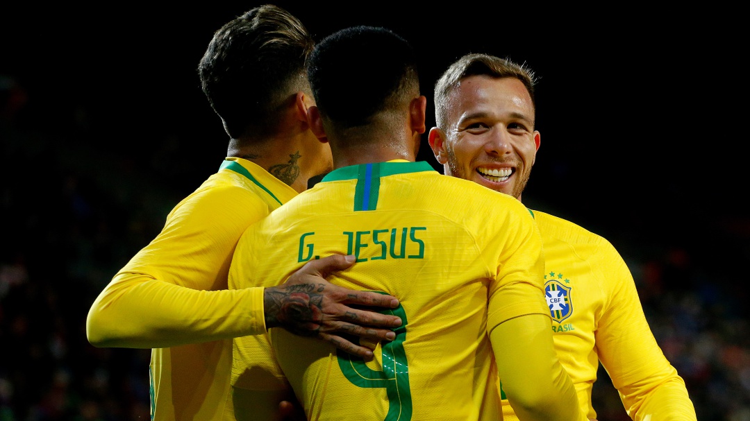 Brasil remontó a República Checa de la mano de Gabriel Jesus