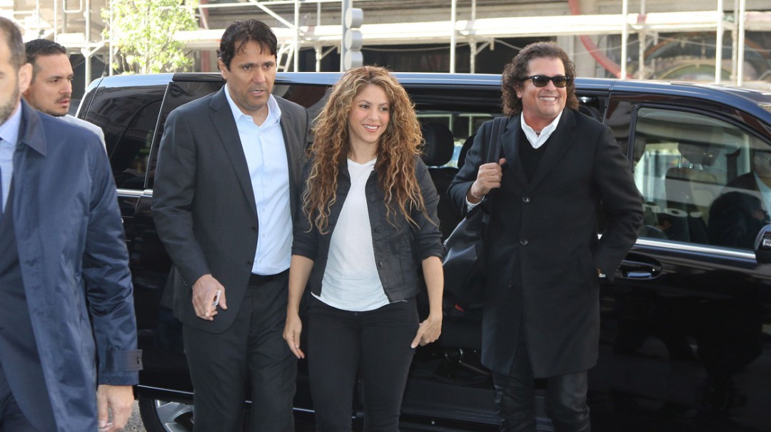 Tribunal español descarta que Shakira y Vives plagiaran "La bicicleta"