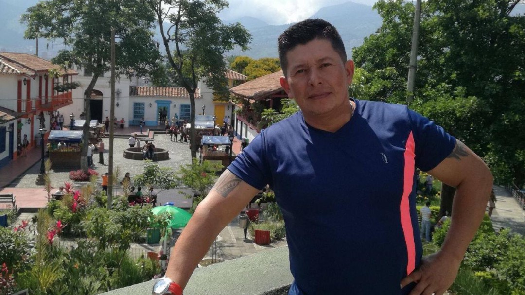 Motociclista aficionado falleció en accidente
