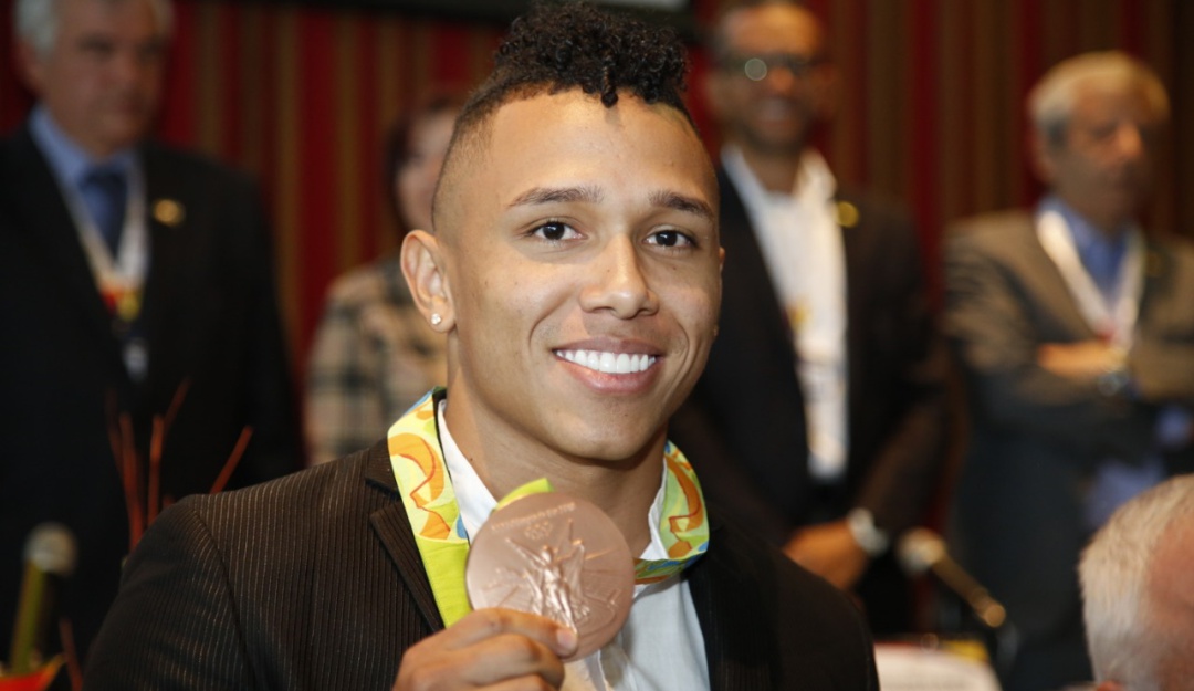 Luis Javier Mosquera bronce Río: Luis Javier Mosquera recibió el bronce Olímpico de Río