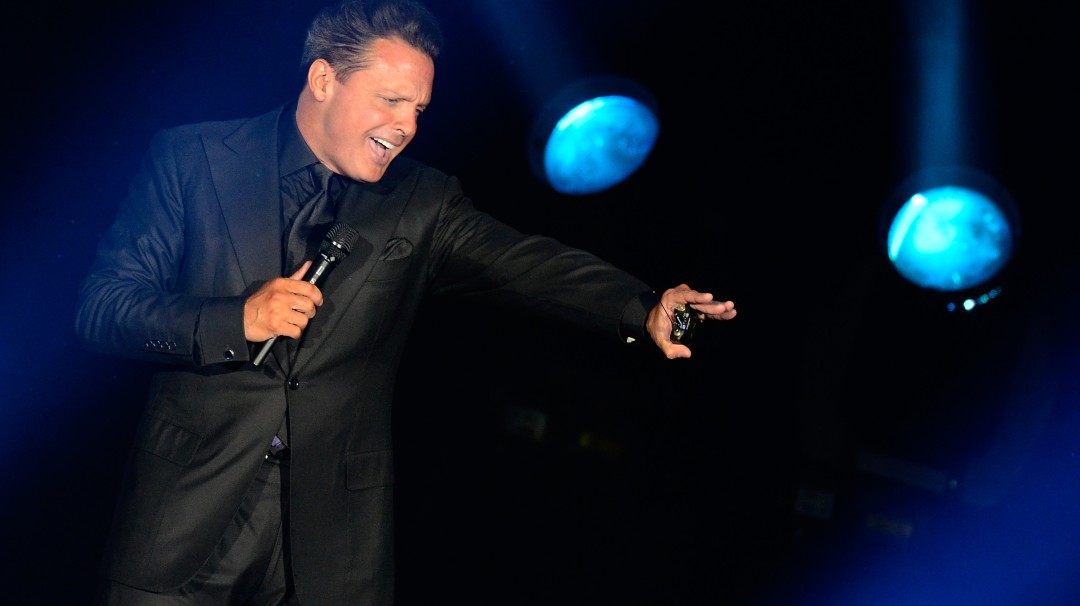 Luis Miguel está dispuesto a todo para evitar demanda en su contra
