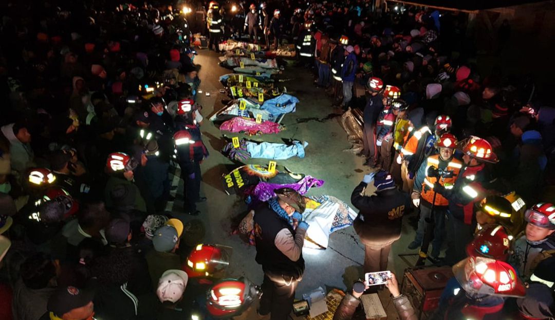 Remolque atropella multitud y deja 18 muertos en Guatemala