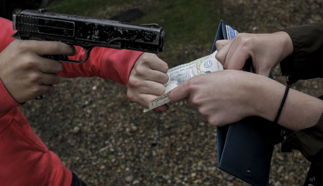 Atención a modalidad que usan “fleteros” para marcar víctimas en bancos