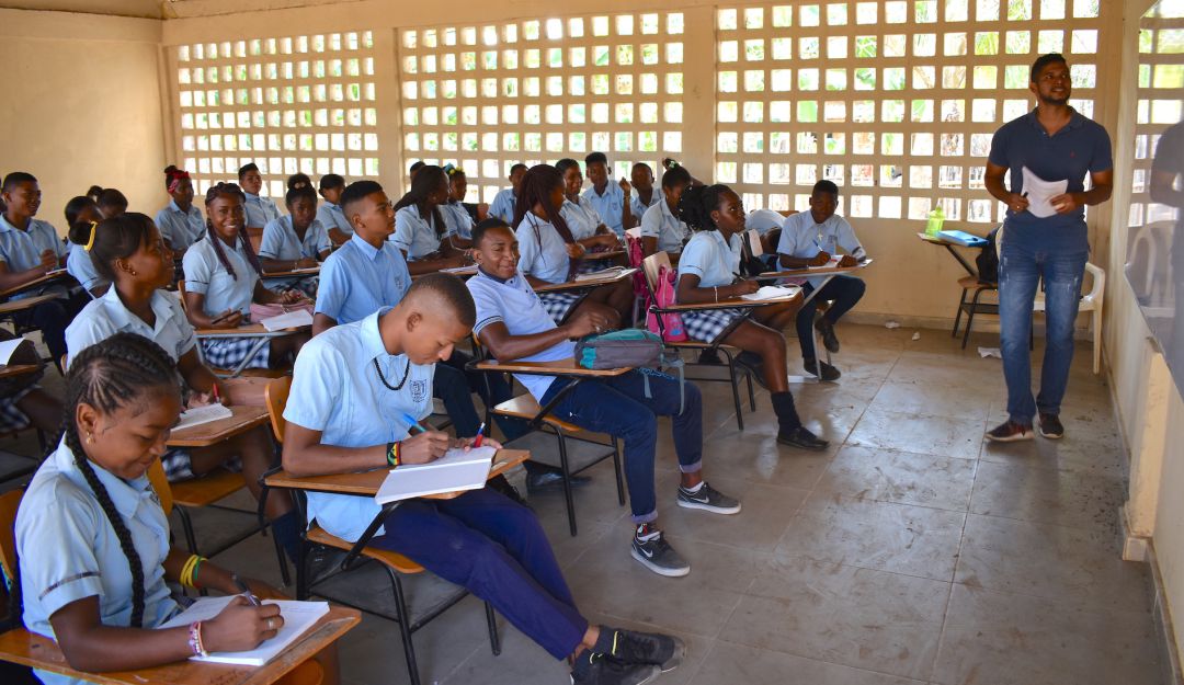 Educación Capacitación Becas: Gobernación de Bolívar financiará 300 becas de maestría a docentes