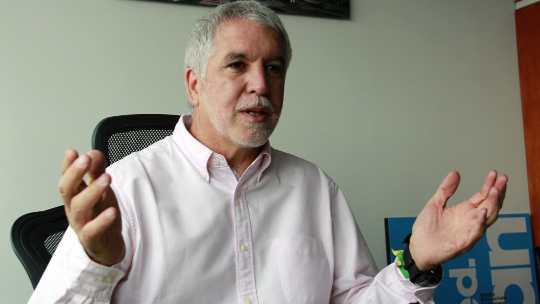 Peñalosa: "Hay candidatos que hablan muchas tonterías en campaña"