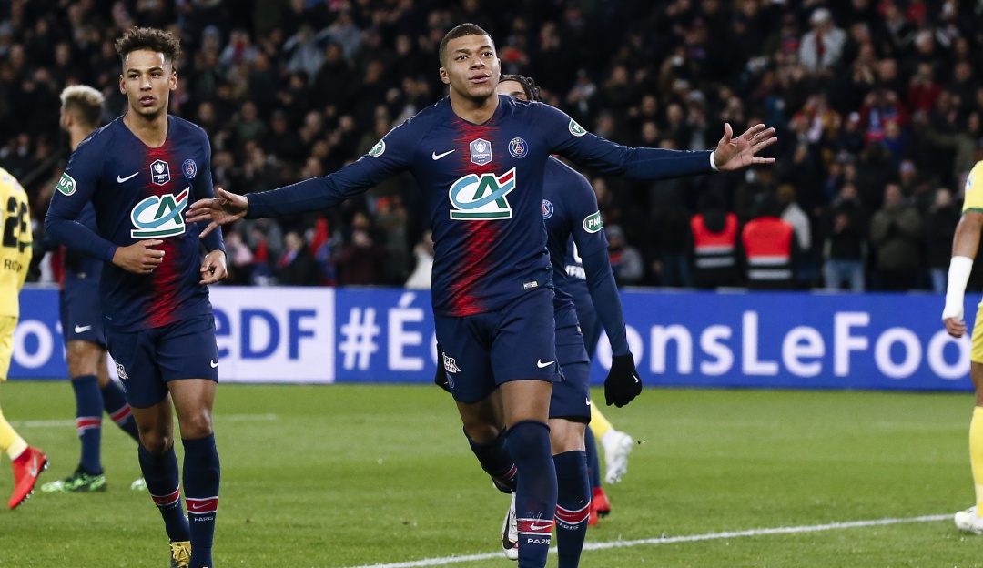 ¿Cuál se dice que será el sueldo que le ofrecerá el PSG a Mbappé?