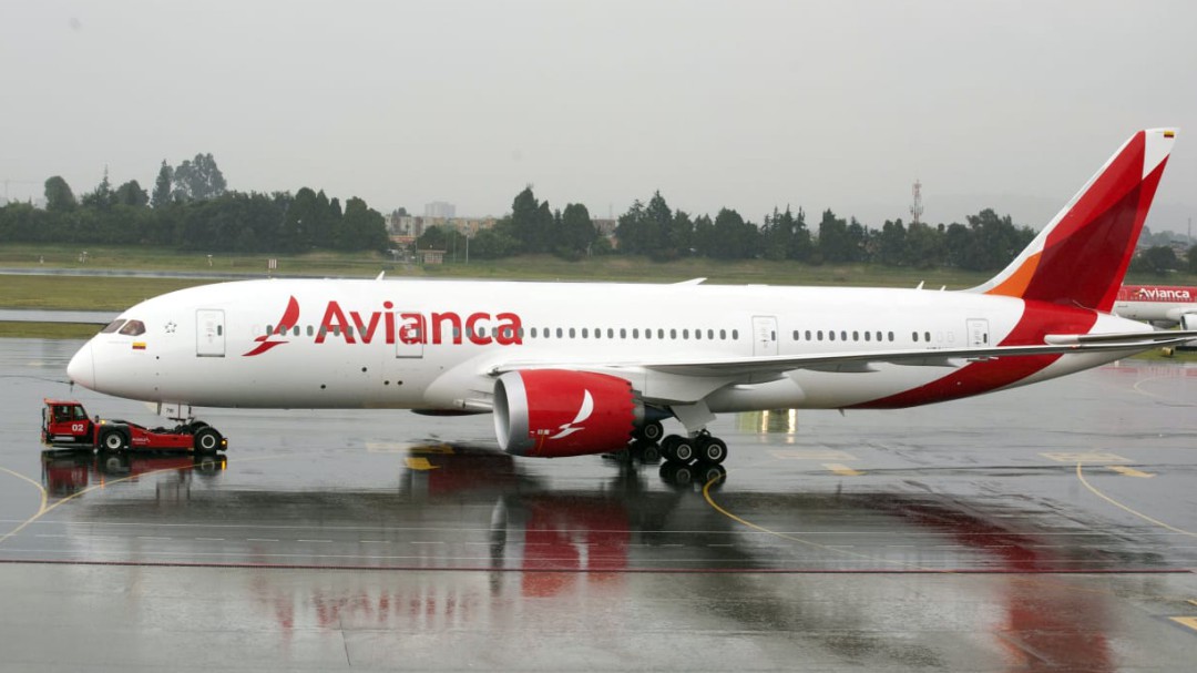 Avianca adiciona 5 vuelos diarios a Medellín y Cali