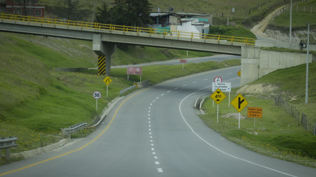Comisión de MinTransporte recorre alternas al llano que pasan por Boyacá