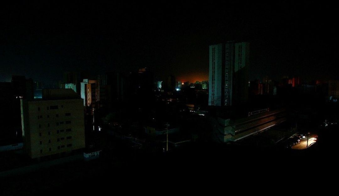 Venezuela amanece sin energía: nuevo apagón afecta al menos 12 estados