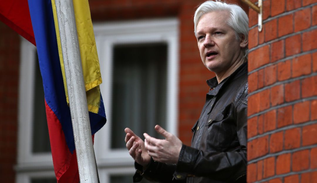 Mujer que acusa a Assange de violación pide reapertura de investigación