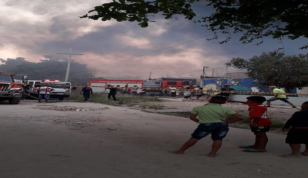 120 vehículos incinerados en parqueadero en Soledad: 120 vehículos incinerados en parqueadero en Soledad