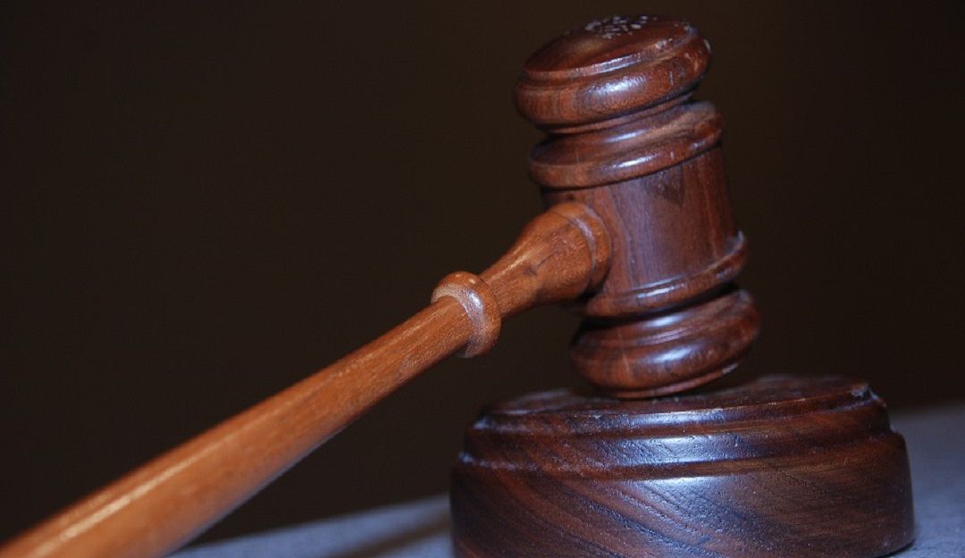 Investigan a rector de colegio que firmó contrato con un “muerto”: Investigan a rector de colegio que firmó contrato con un “muerto”