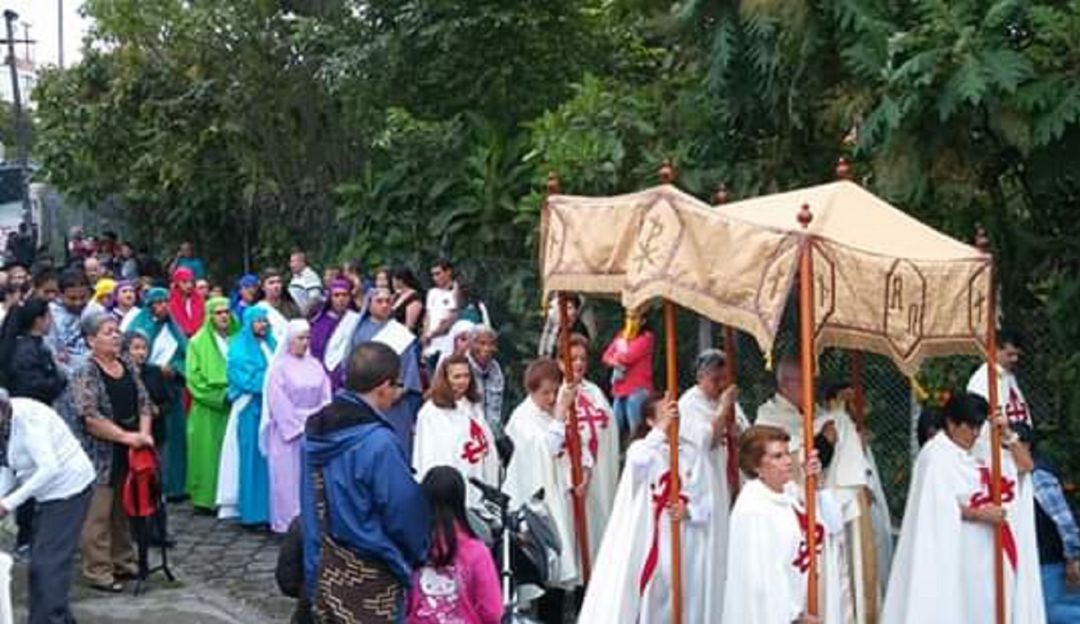 Ssemana Santa en vivo en el barrio La Enea de Manizales