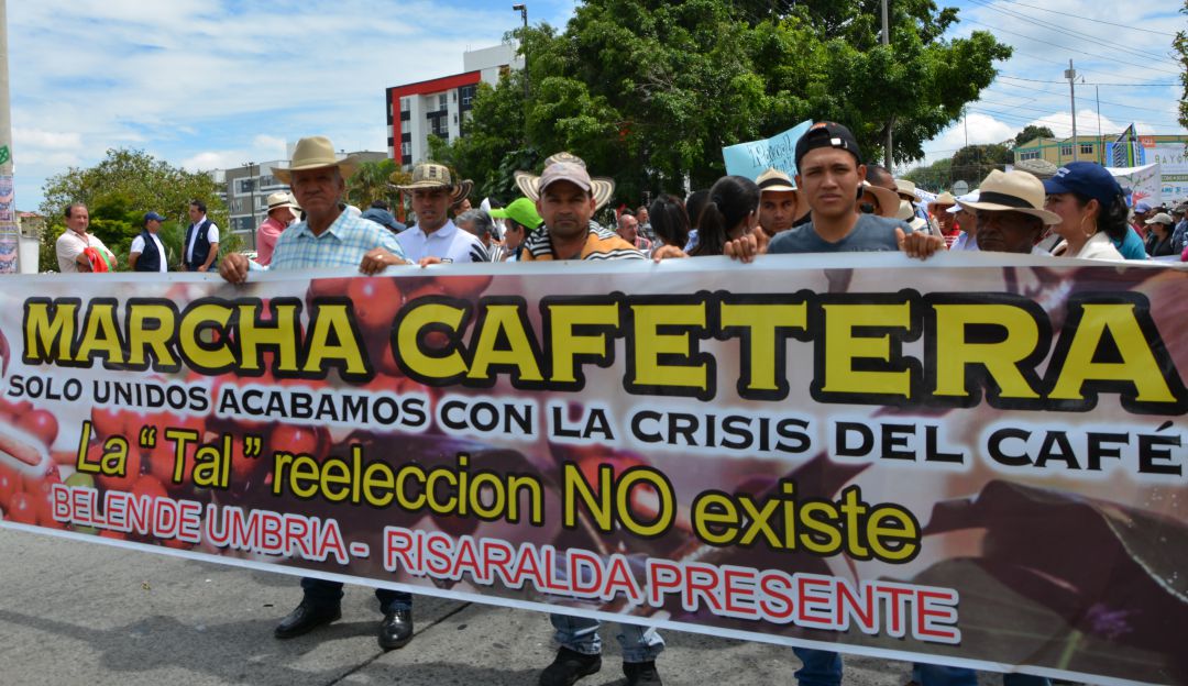 'Ayudas del gobierno siguen siendo una limosna' Dignidad Cafetera