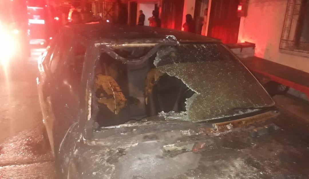 Bomberos voluntarios de Timbio, Cauca controlaron un gigantesco incendio