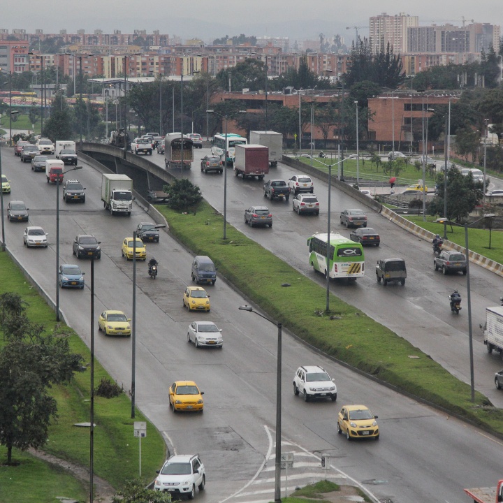Policía: En Bogotá se espera el ingreso de 350.000 vehículos