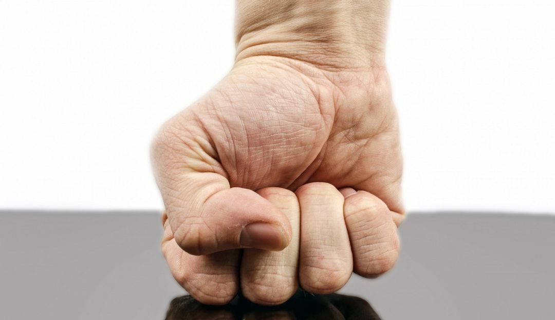 Violencia doméstica: Pegarle al “amante” será violencia intrafamiliar