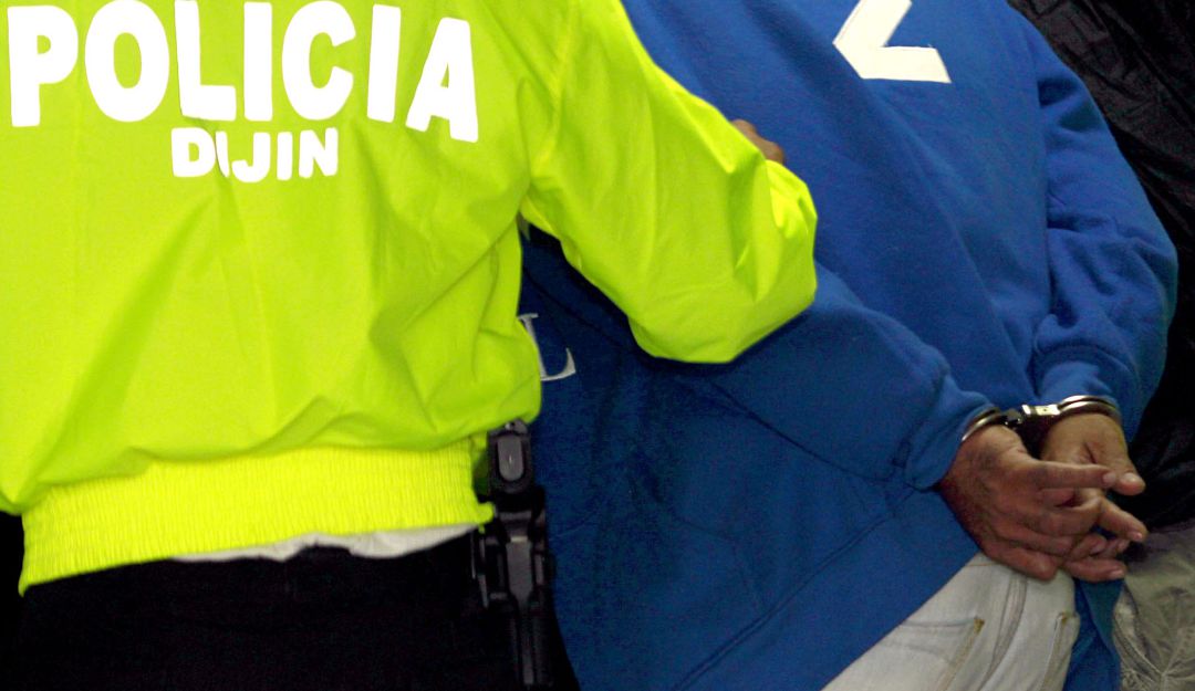 Capturan a 11 funcionarios de la DIAN por corrupción