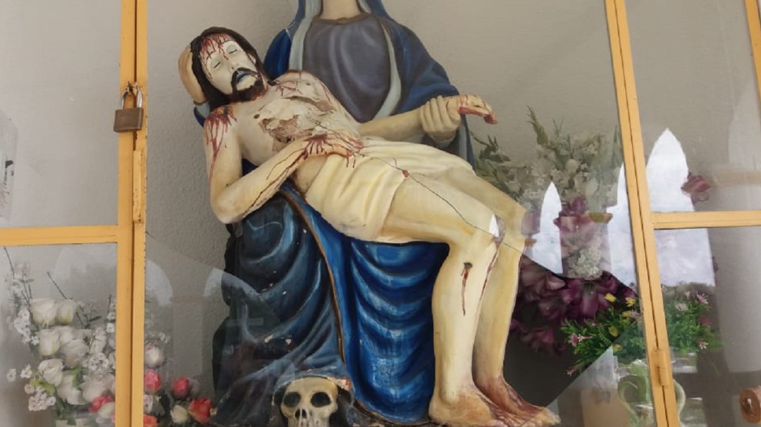 Difuntos no pueden descansar en paz en Purificación, Tolima