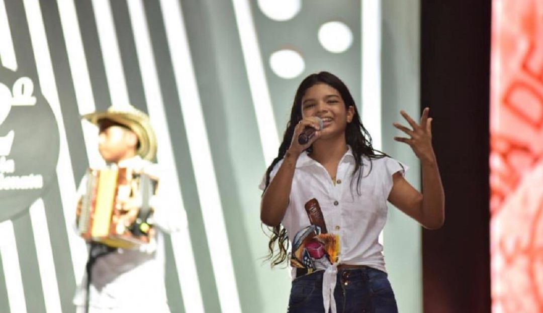 Dos niñas brillaron en Festival Vallenato y obtuvieron corona