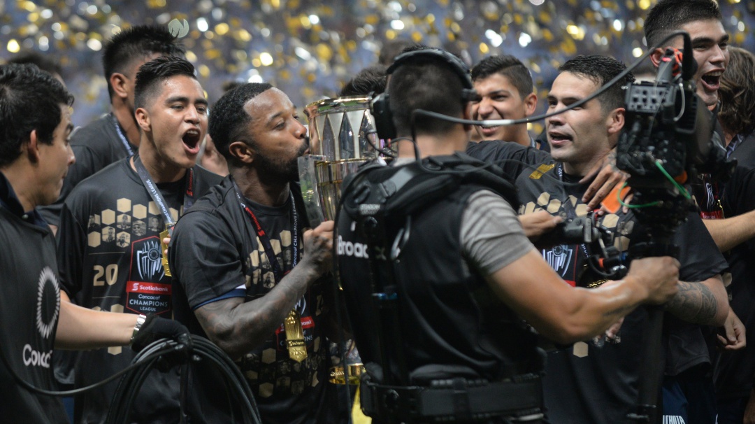 Stefan, Hurtado y Pabón, campeones de la Concacaf