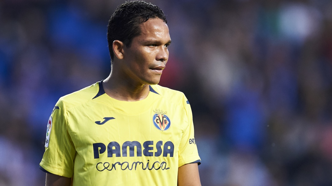Carlos Bacca, en duda para enfrentar al Real Madrid