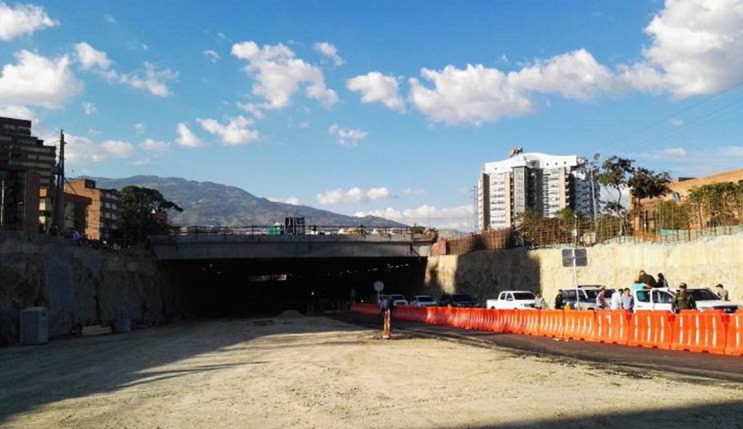 Soterrado de Parques de Río, movilidad en Medellín, Centro de Medellín: Soterrado 1B de Parques del Río abre otros dos carriles