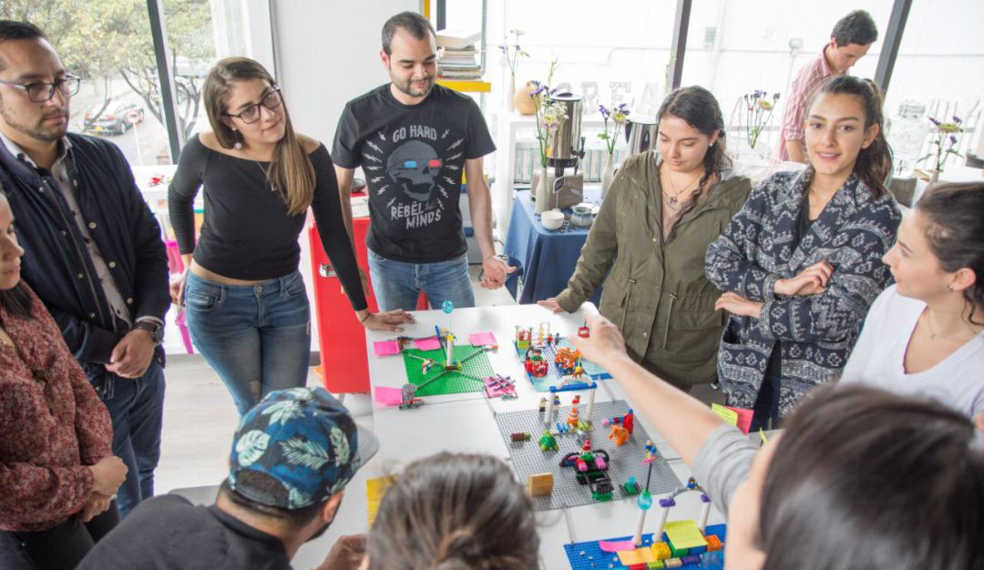 MDA Clase marketing digital lego.