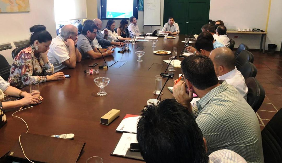 Cámara de Comercio DIAN Cartagena: Cámara de Comercio de Cartagena propicia reunión entre DIAN y empresarios