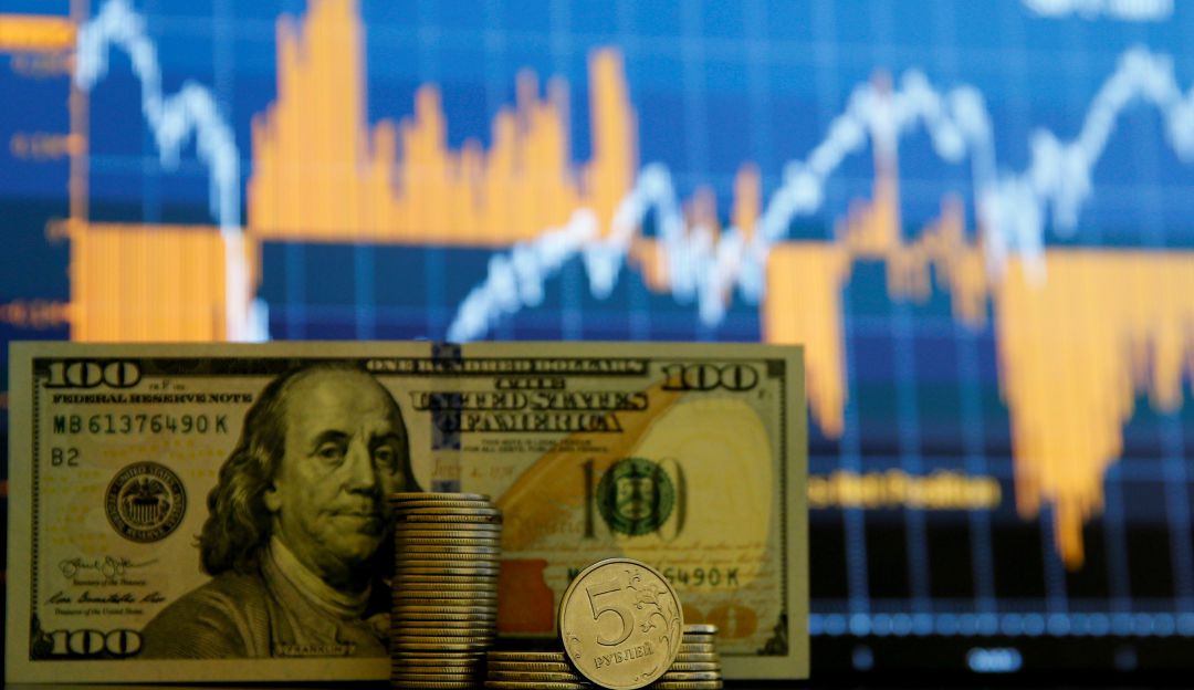 Devaluación del peso: Dólar en Colombia tocó los $ 3.300 en la jornada del martes