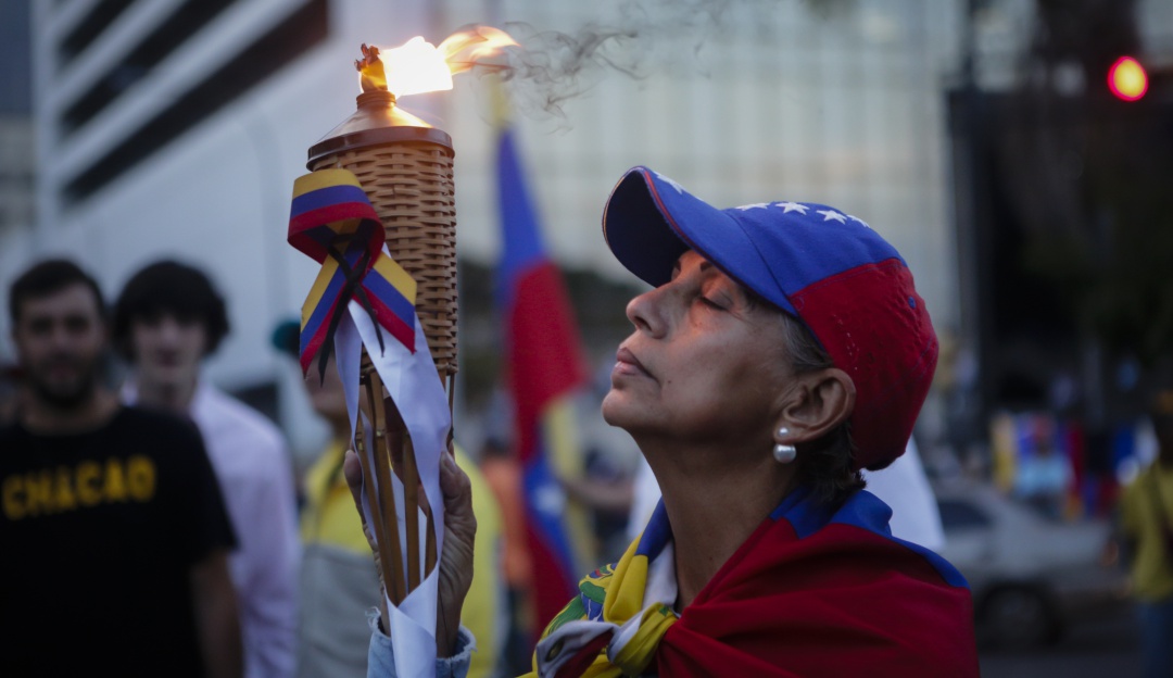 Oposición Venezuela: Expulsan a 55 militares implicados en alzamiento